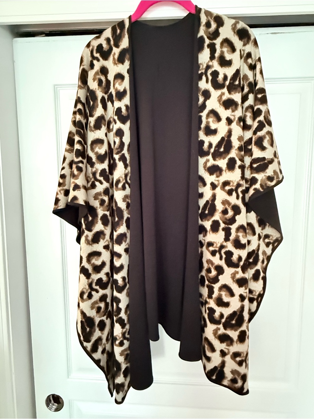 Chico’s Reversible Leopard Print/Black Open Front Wrap